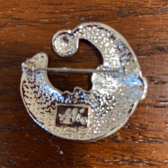 AAi Sleeping Santa Brooch - Picture 3 of 3